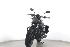 V9 BOBBER