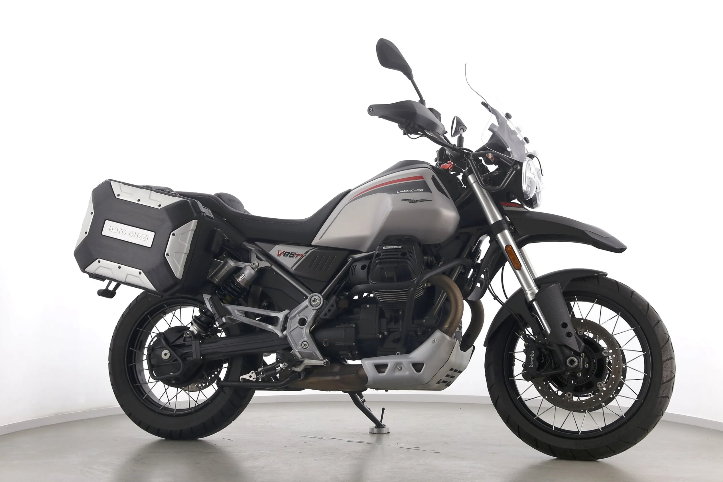 V85 TT TRAVEL