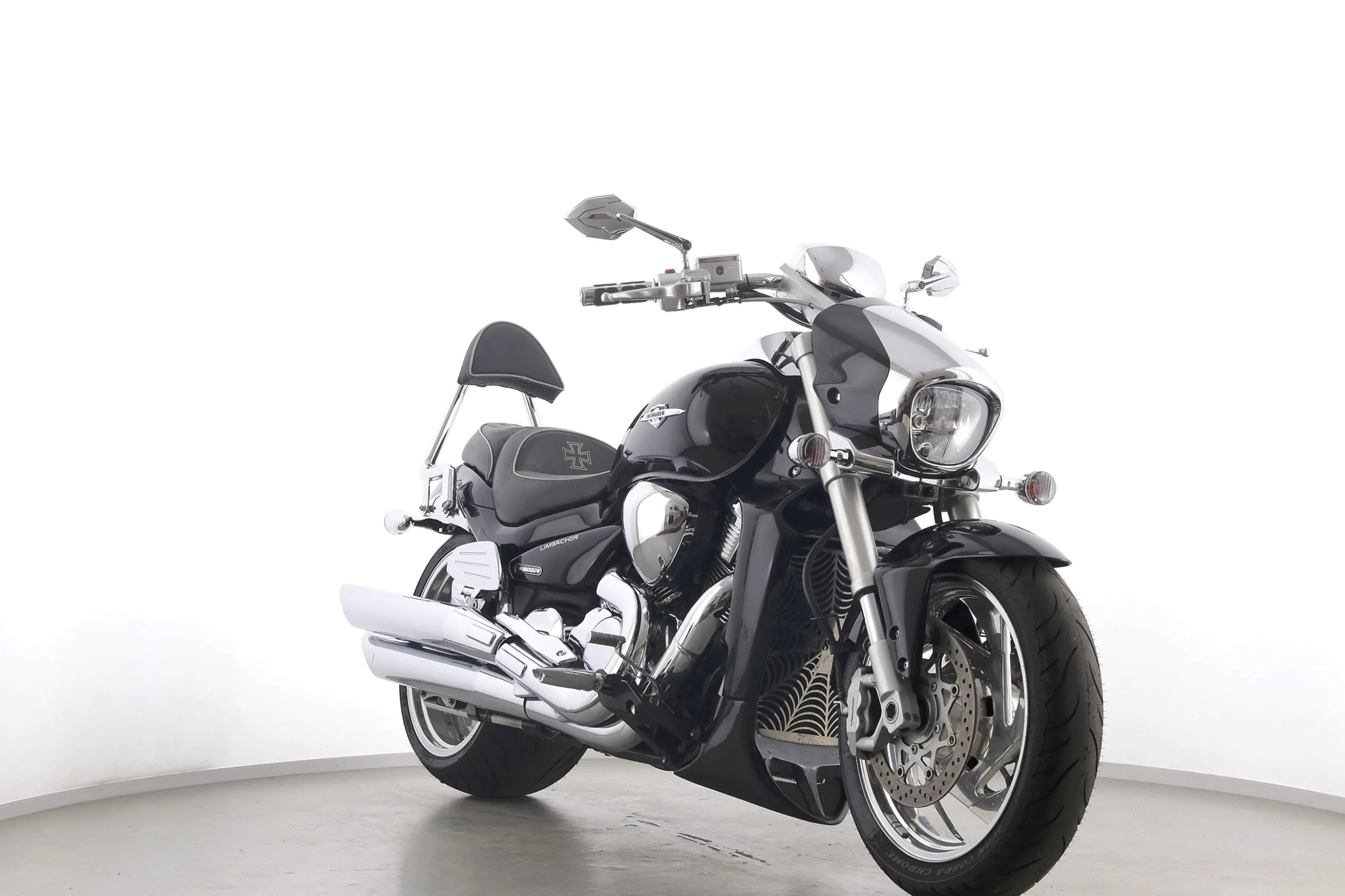 VZR M 1800 R INTRUDER