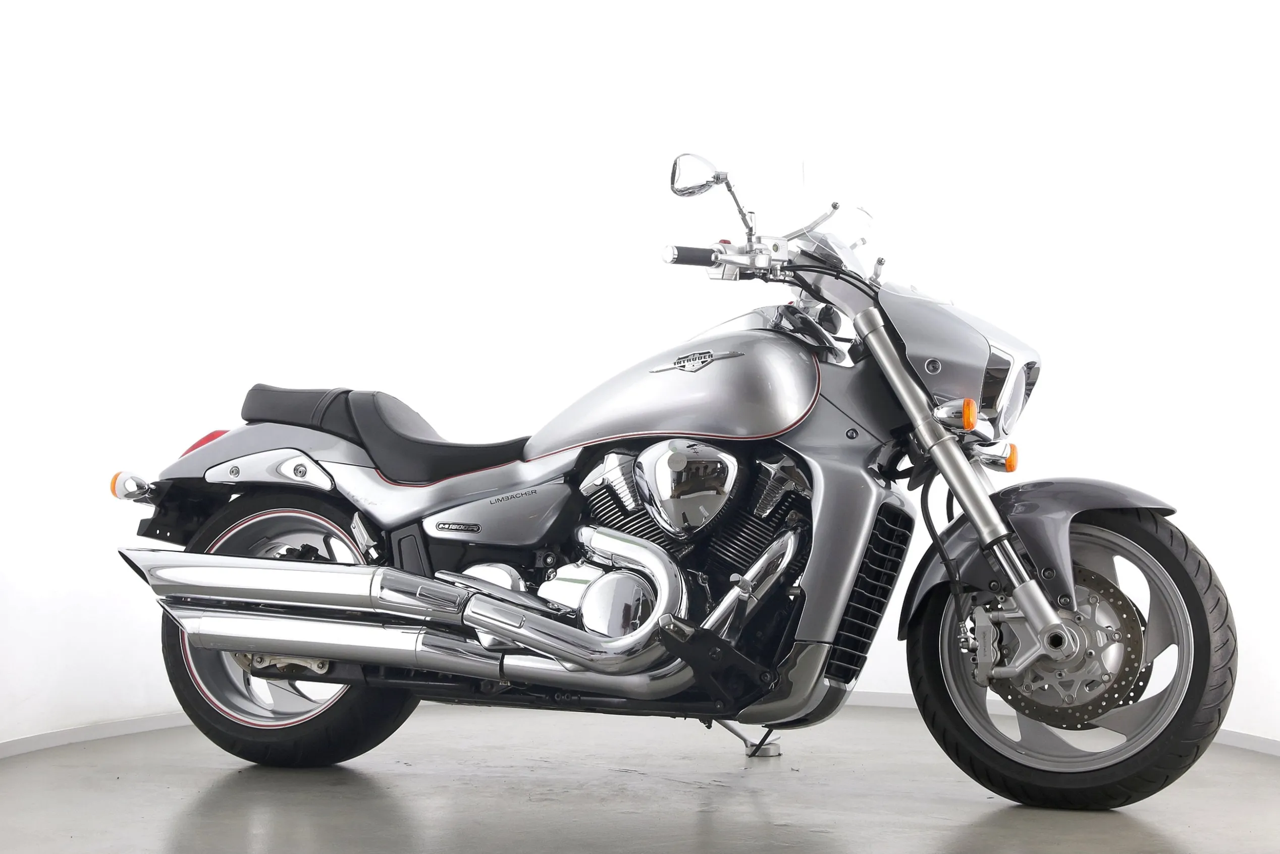 VZR M 1800 R INTRUDER
