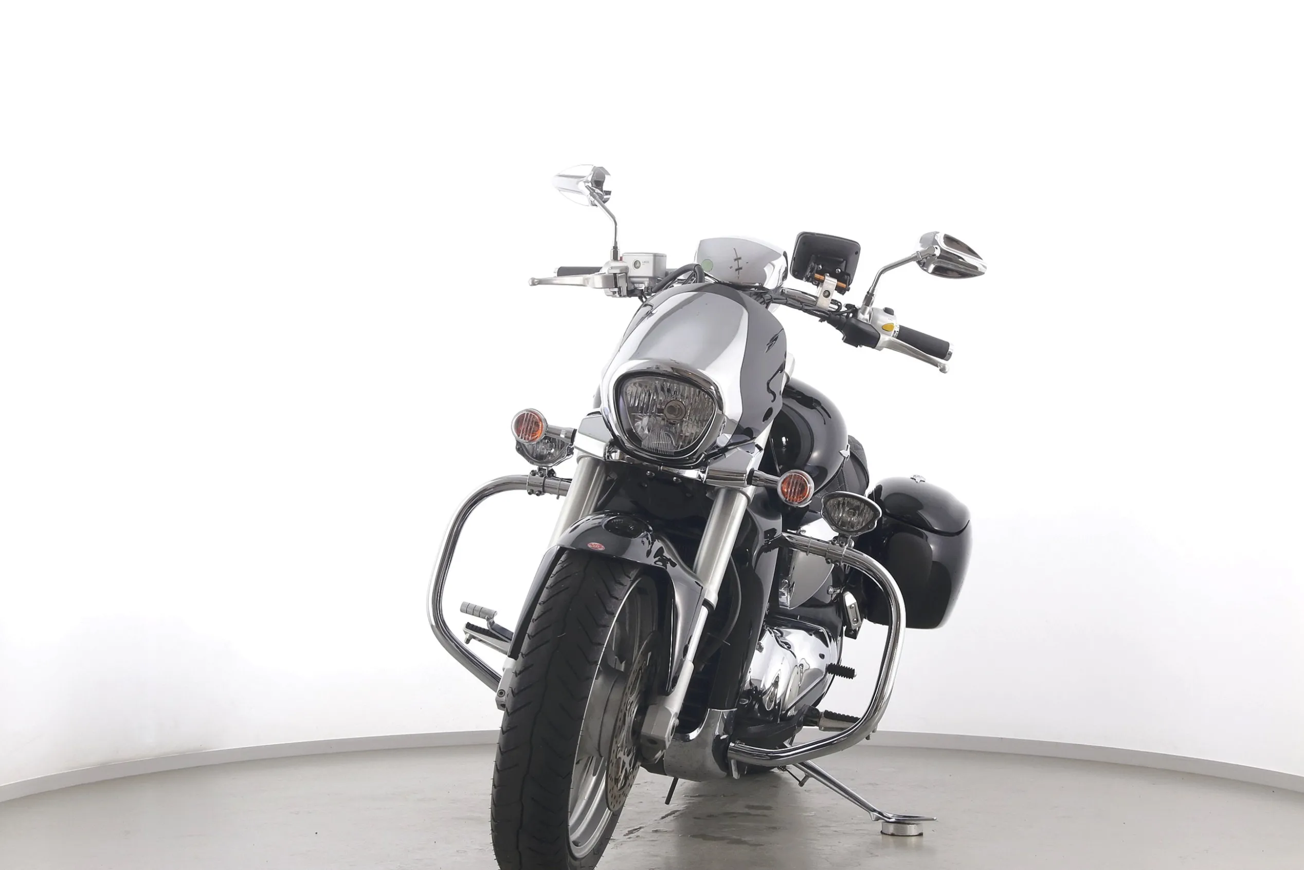 VZR M 1800 R INTRUDER