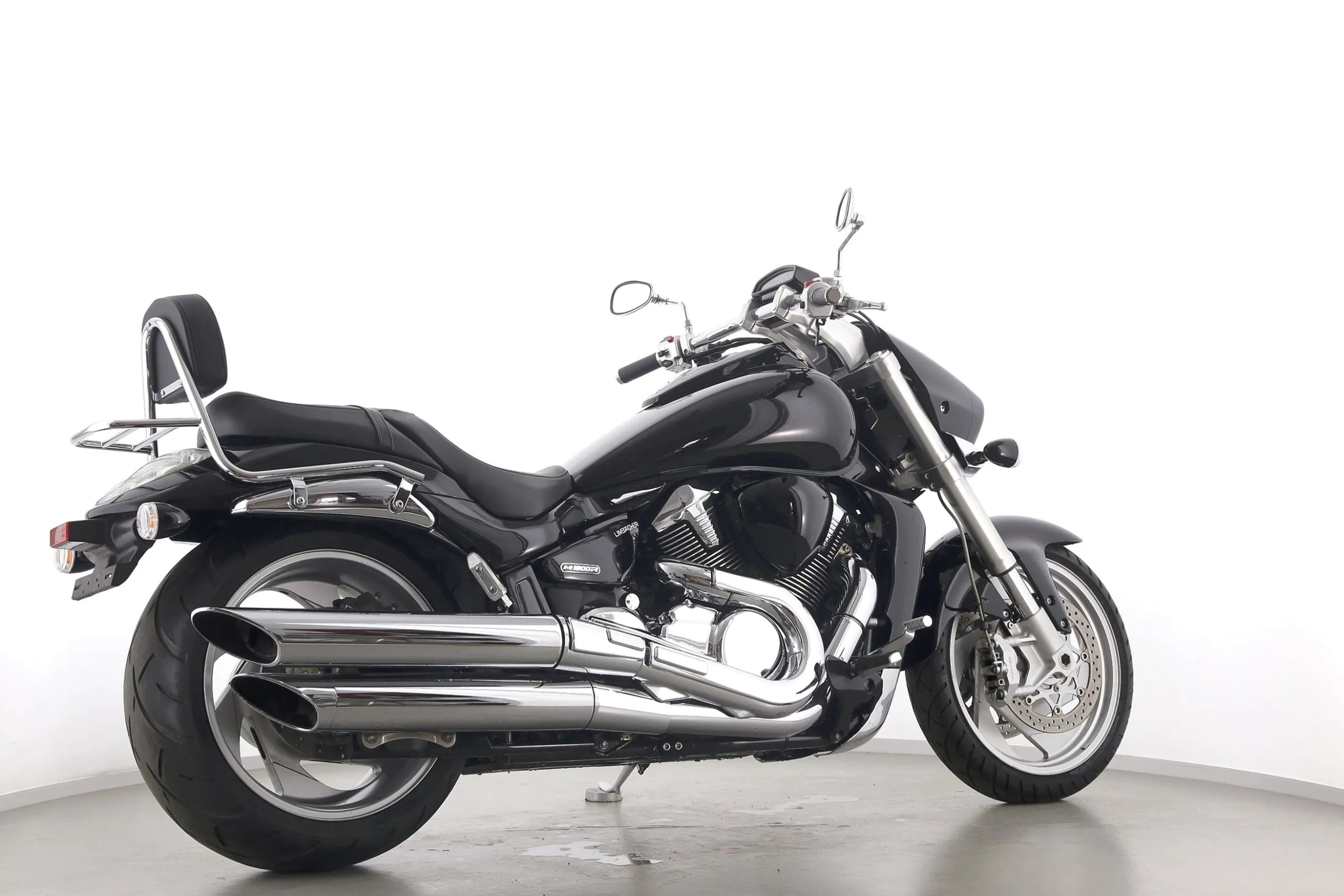 VZR M 1800 R INTRUDER