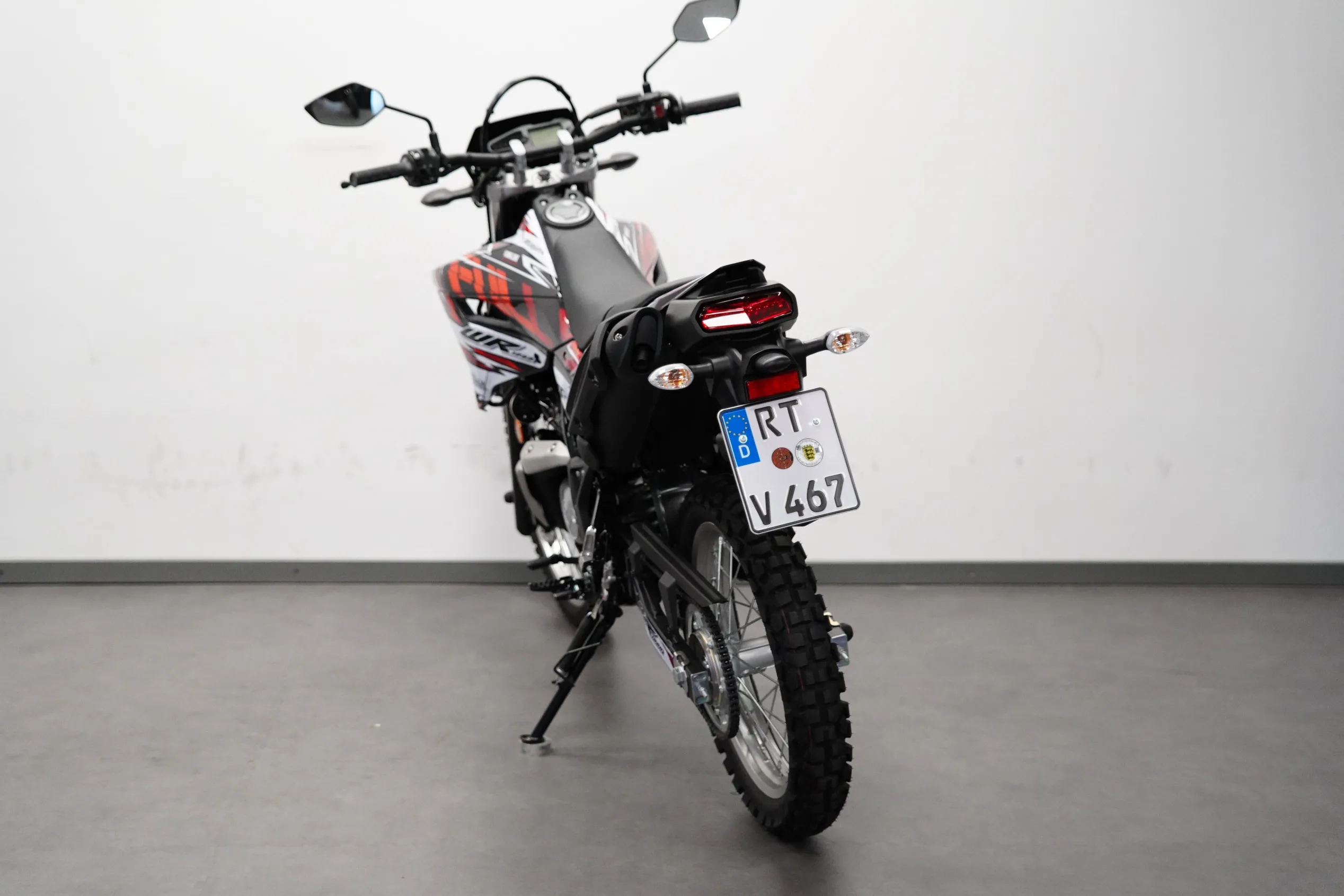 WR 125 R