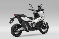 X ADV