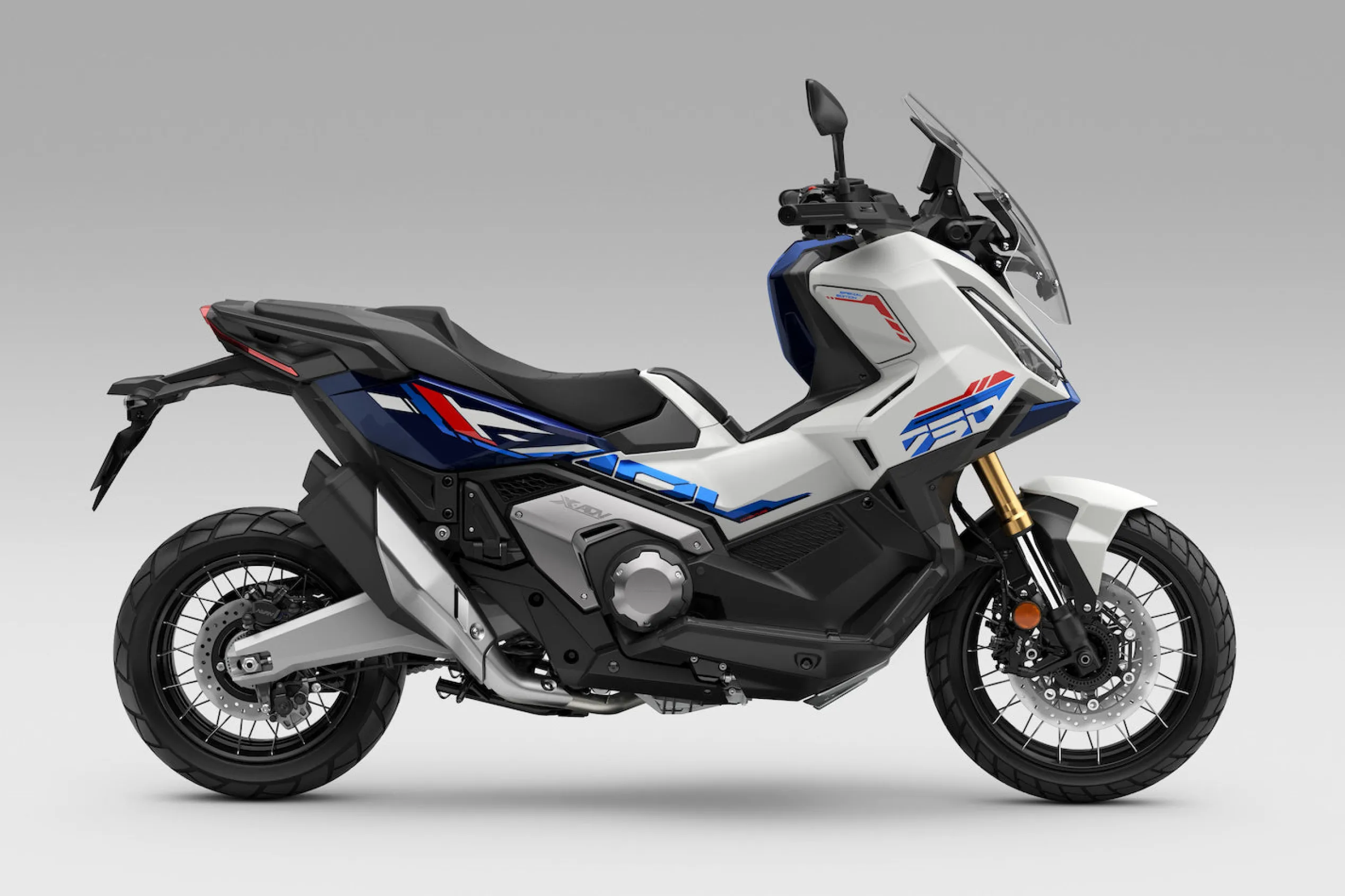 X ADV SPECIAL EDITION 2026