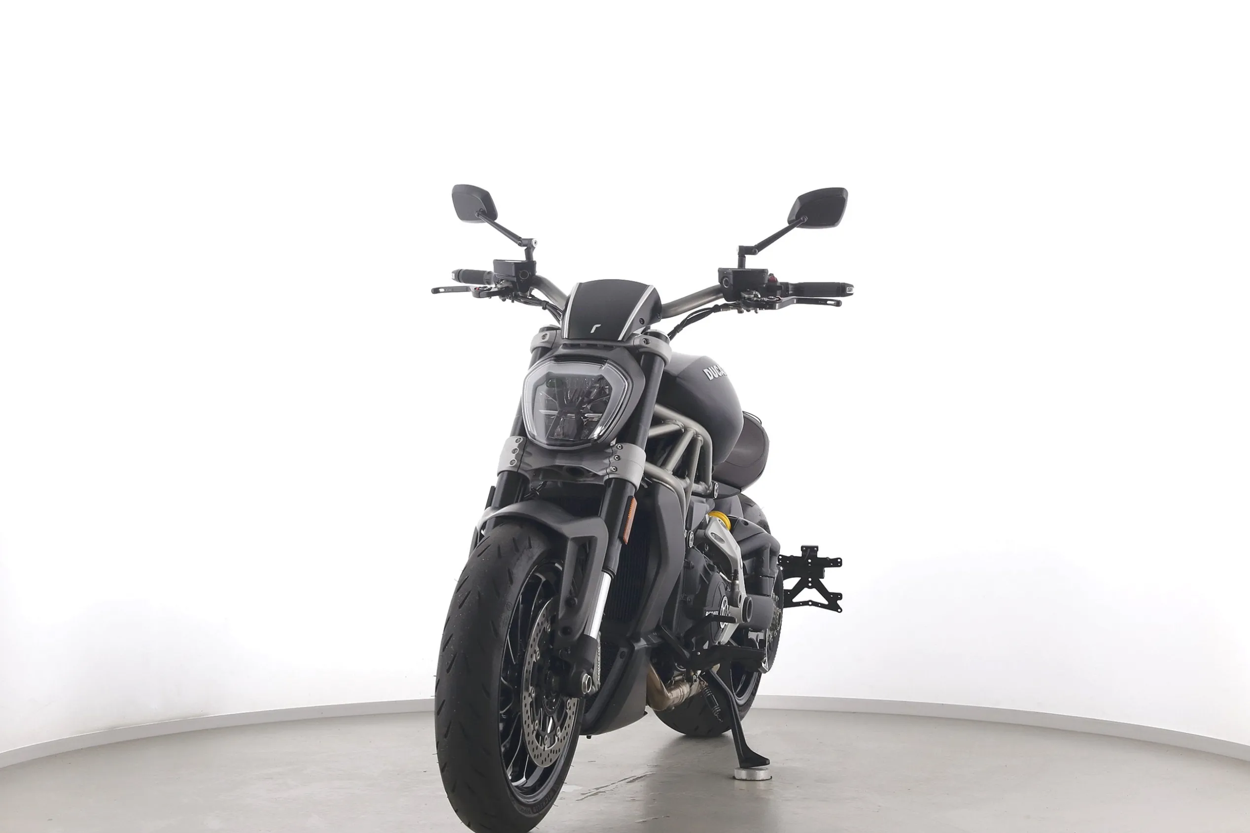 X DIAVEL