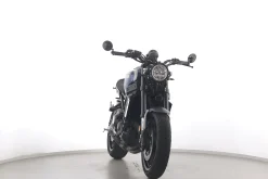 XSR 900