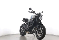 XSR700