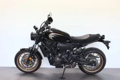 XSR 700
