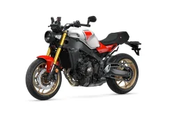 XSR 900