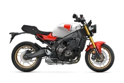 XSR 900