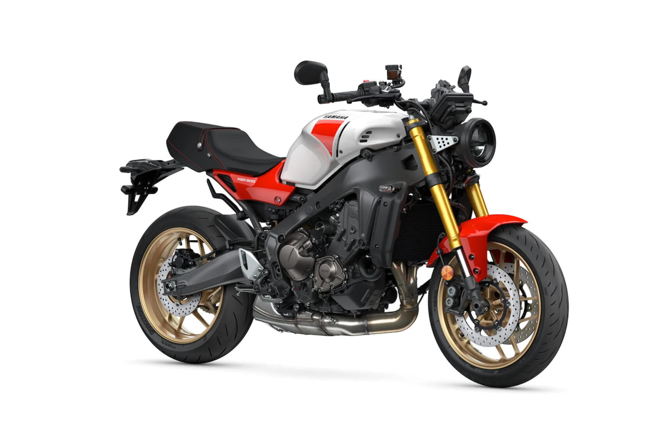 XSR 900