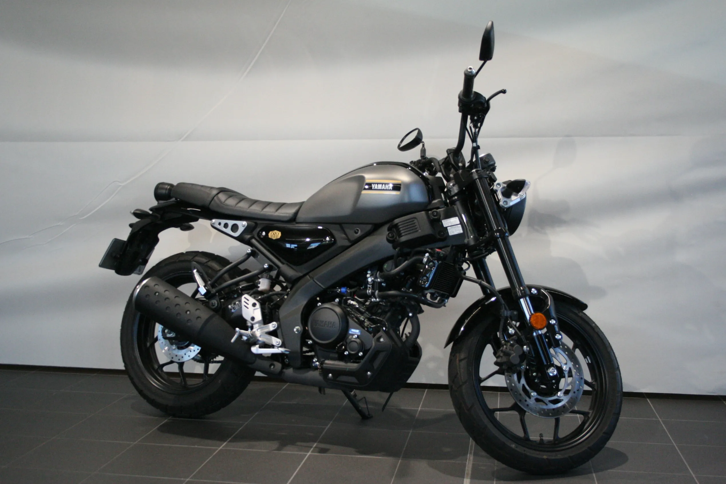 XSR 125