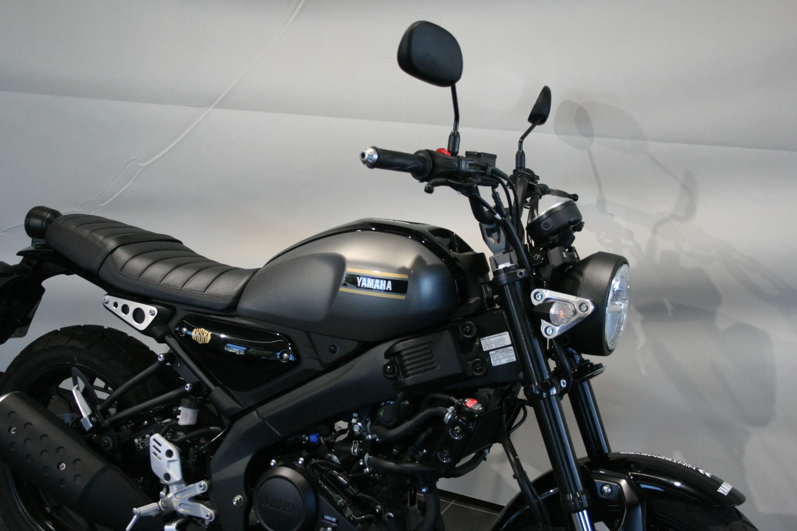 XSR 125