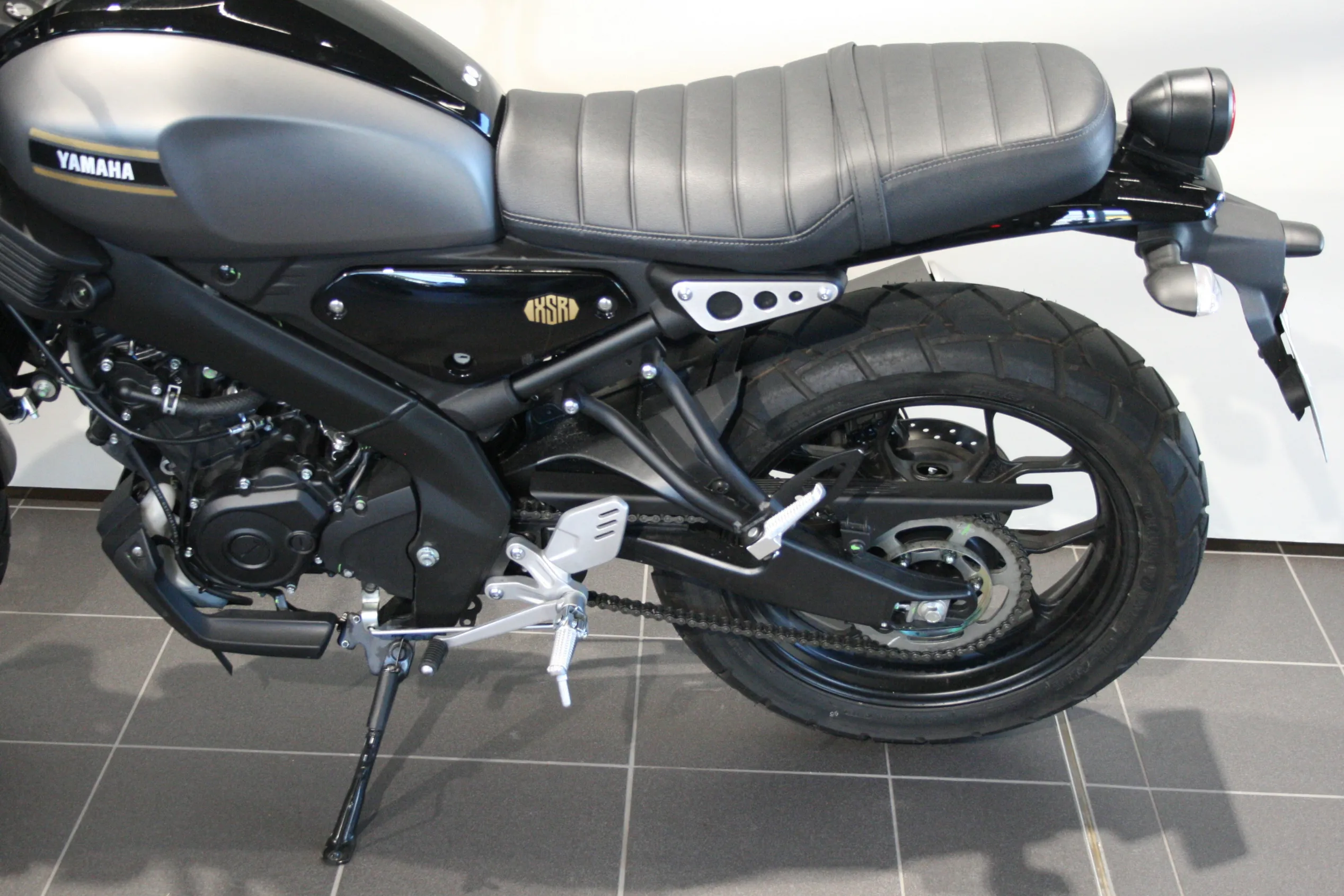 XSR 125