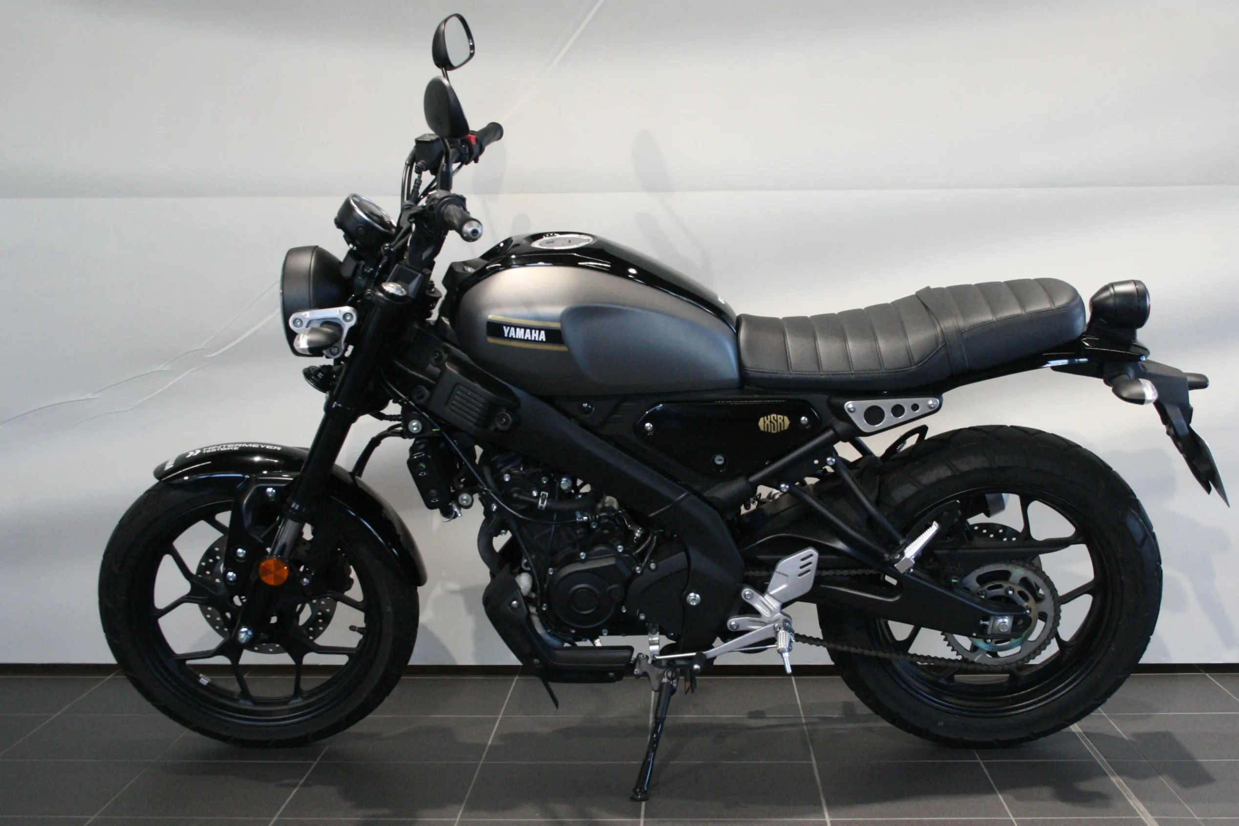 XSR 125