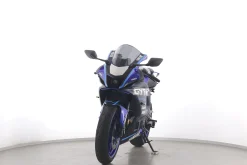YZF R7