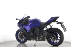 YZF R1
