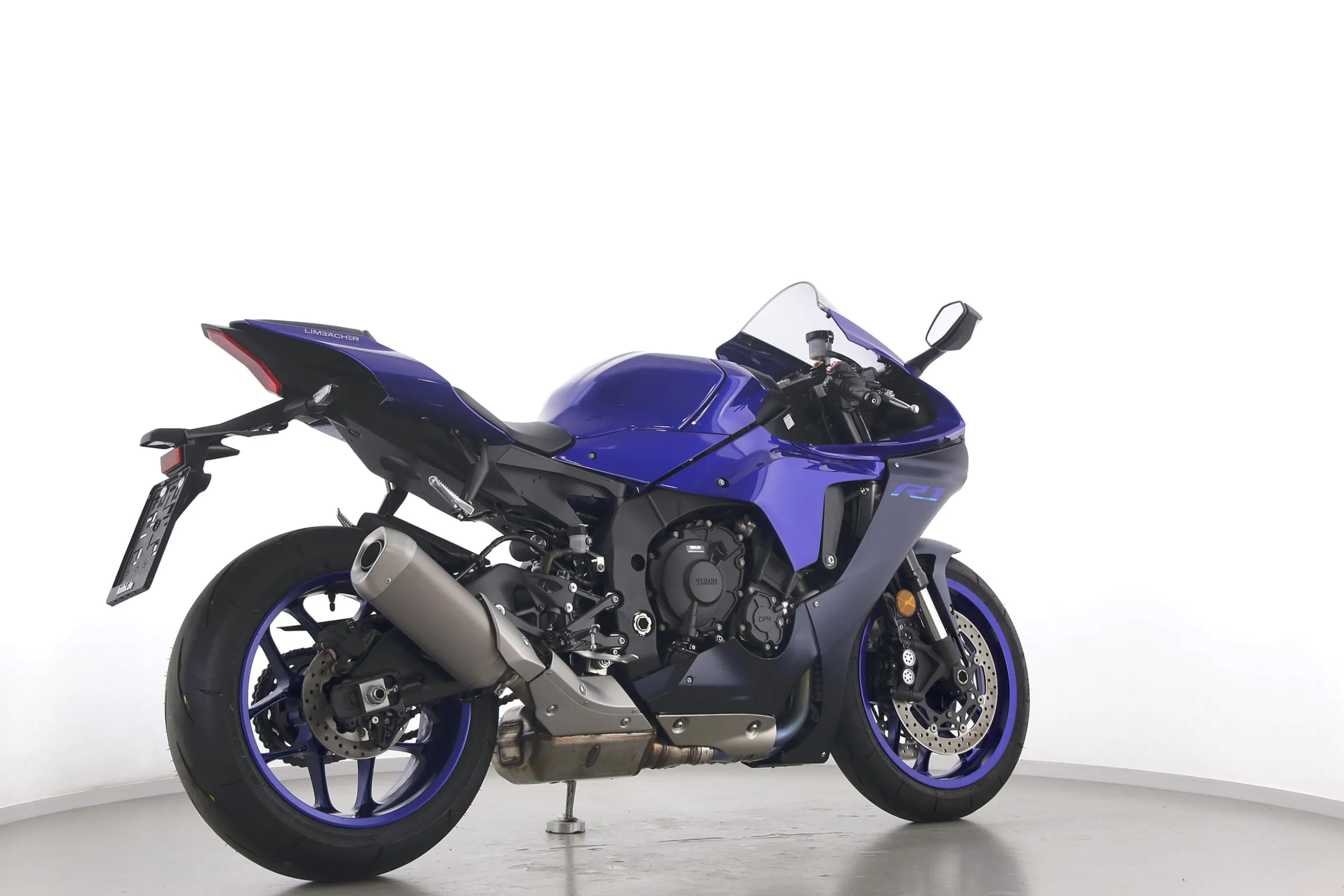 YZF R1