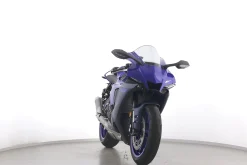 YZF R1
