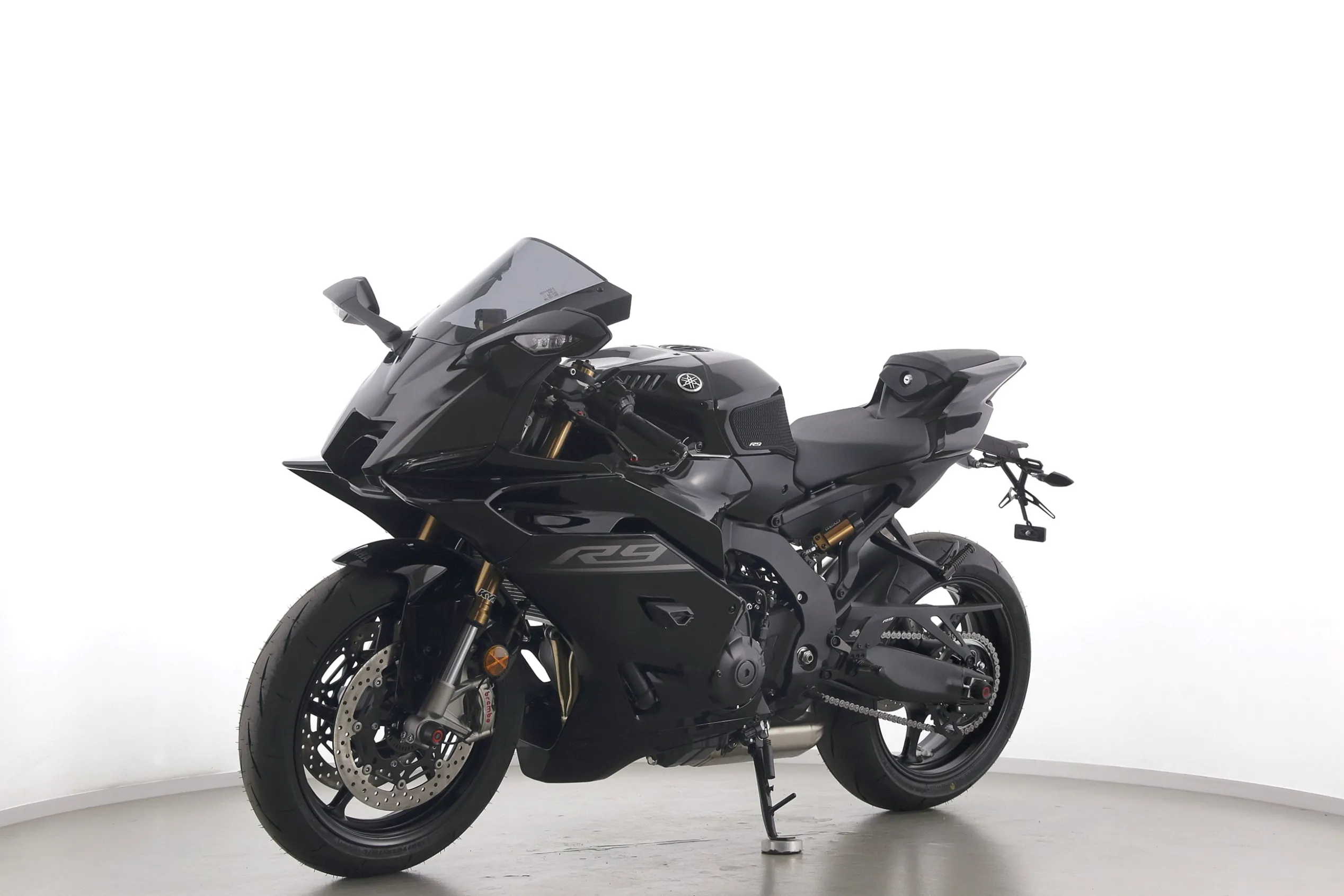 YZF R9 LLC