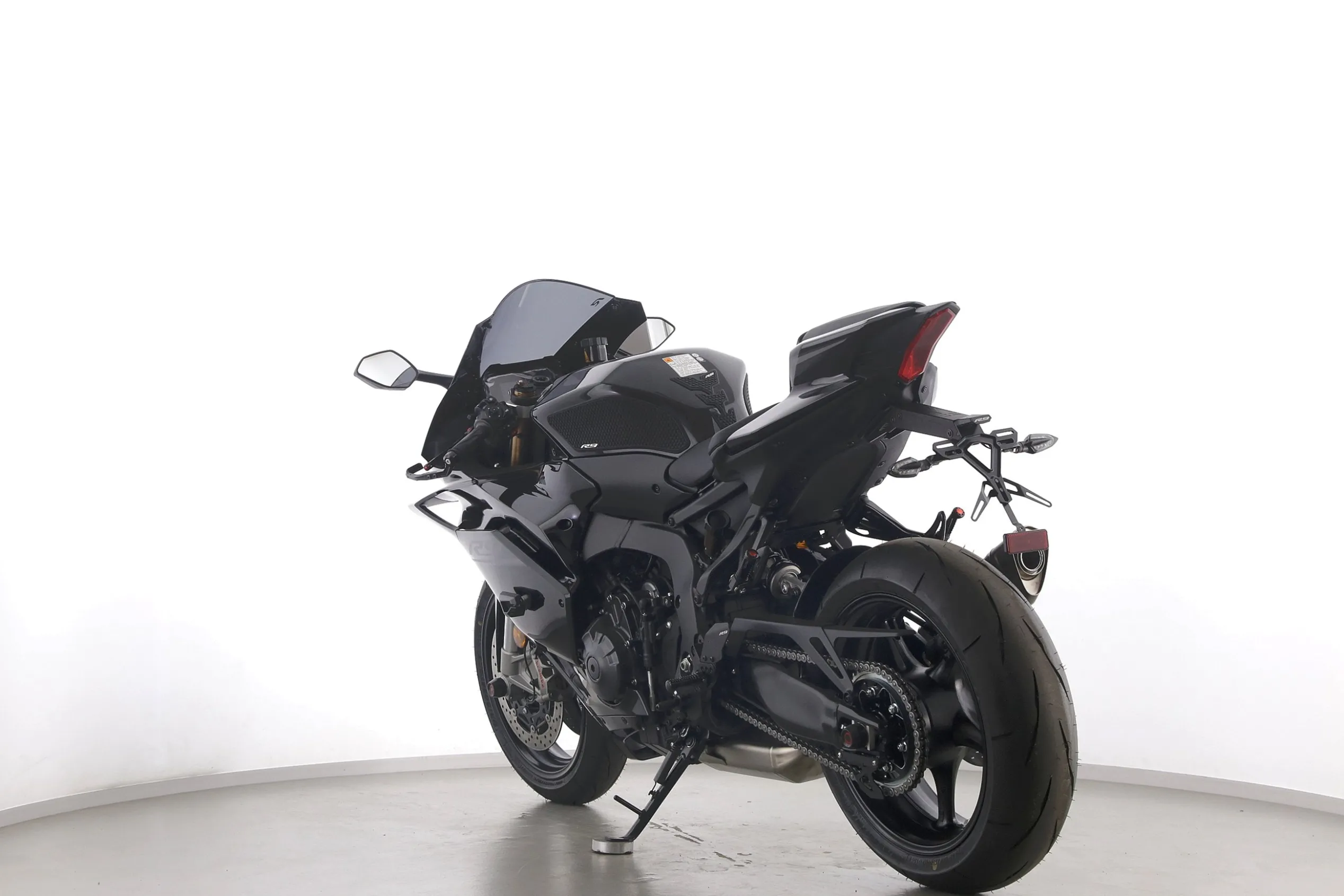 YZF R9 LLC
