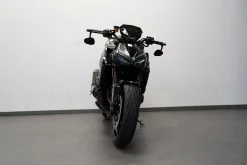 Z 1100