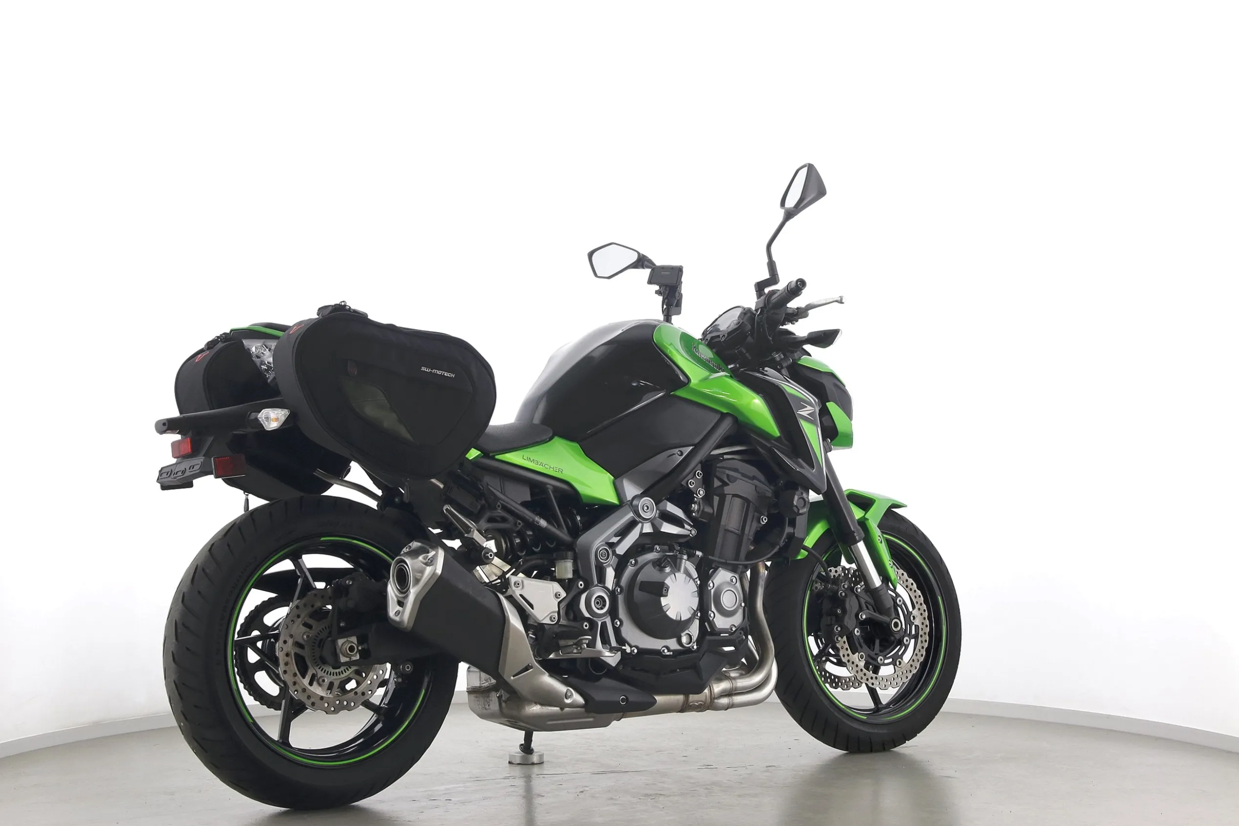 Z 900