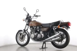 Z 1 F / Z 900