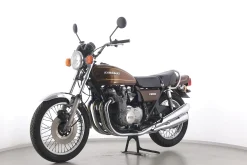 Z 1 F / Z 900